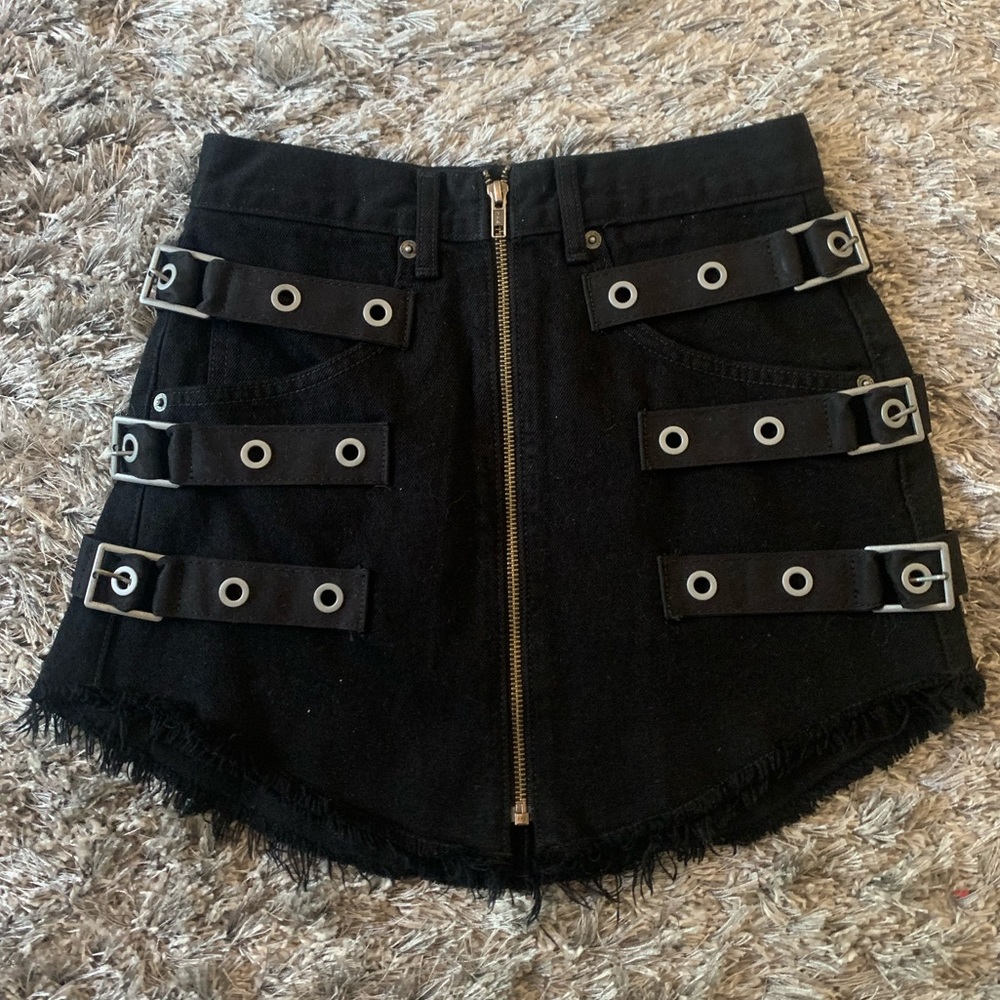 CARMAR black jean skirt size 25